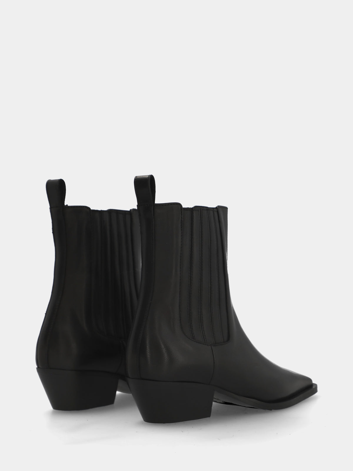 Stivaletto in vitello nero con elastici in pelle