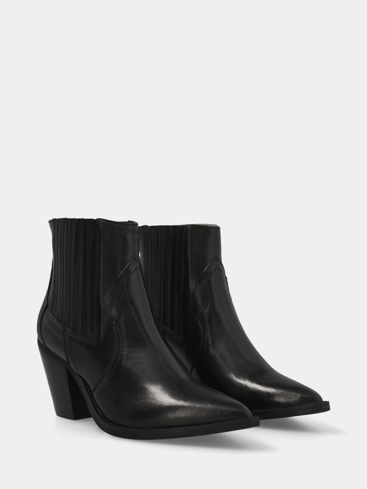 Campero in vitello nero con fascette in pelle