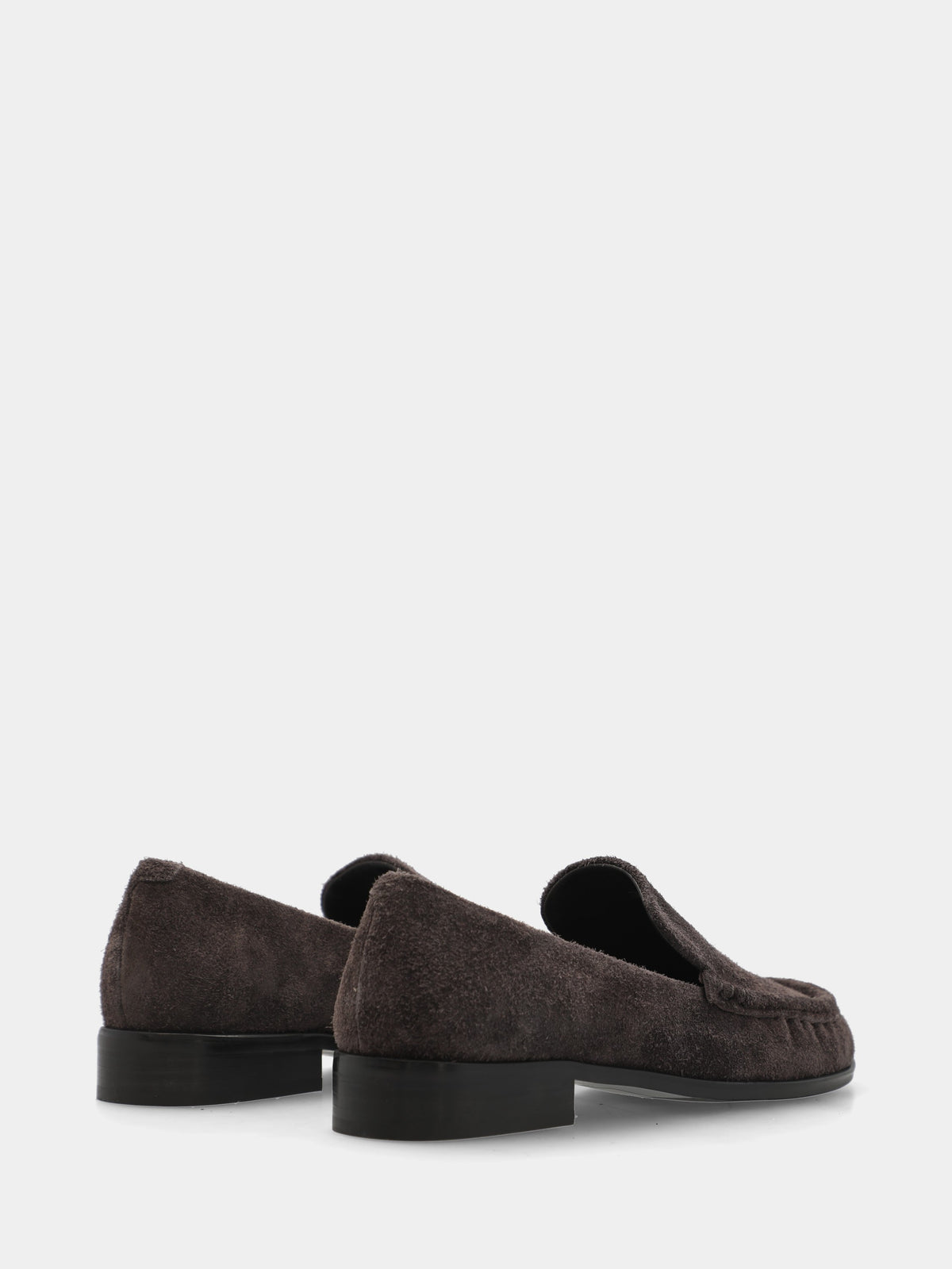 Mocassino in velour grigio con vaschetta cucita