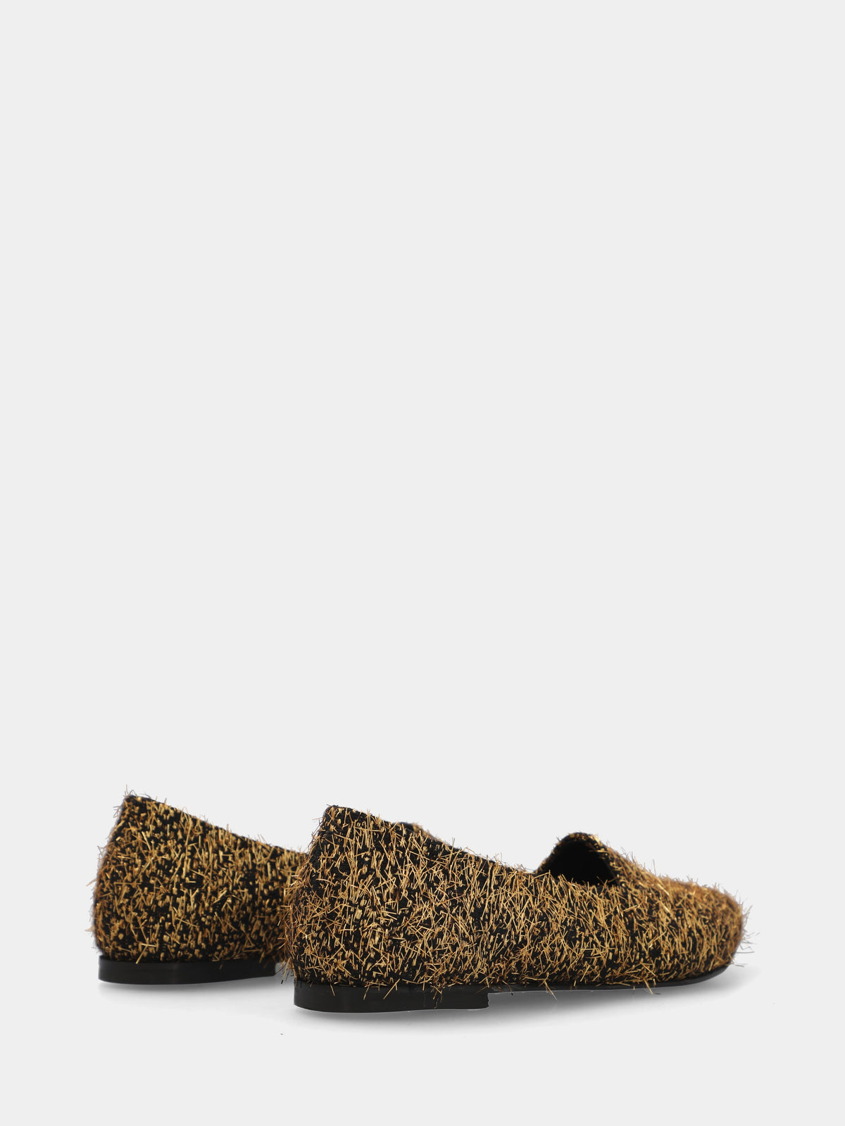 Pantofoline in tessuto oro con punta sfilata