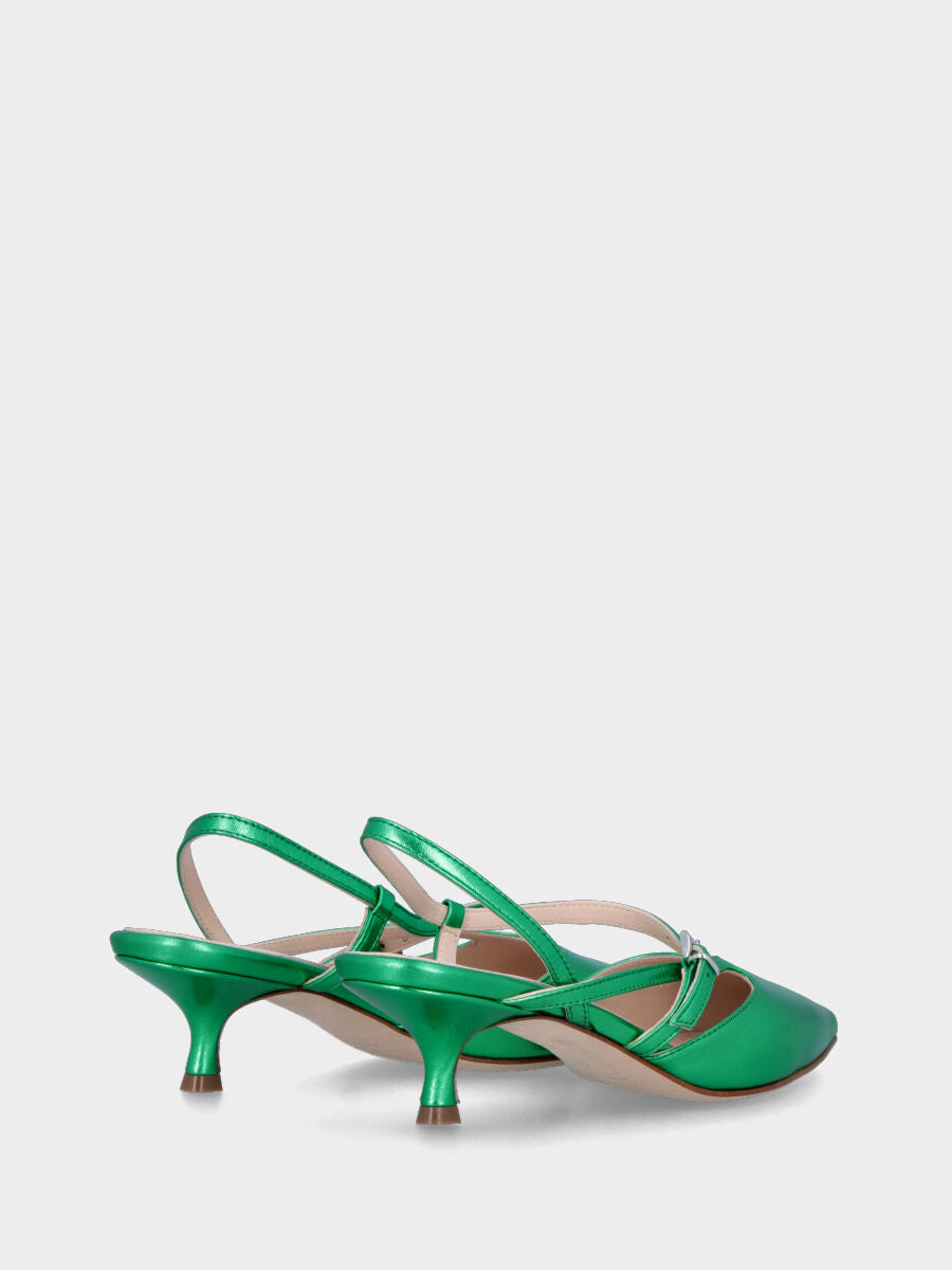 Escarpins vert modèle slingback laminé avec bride au talon