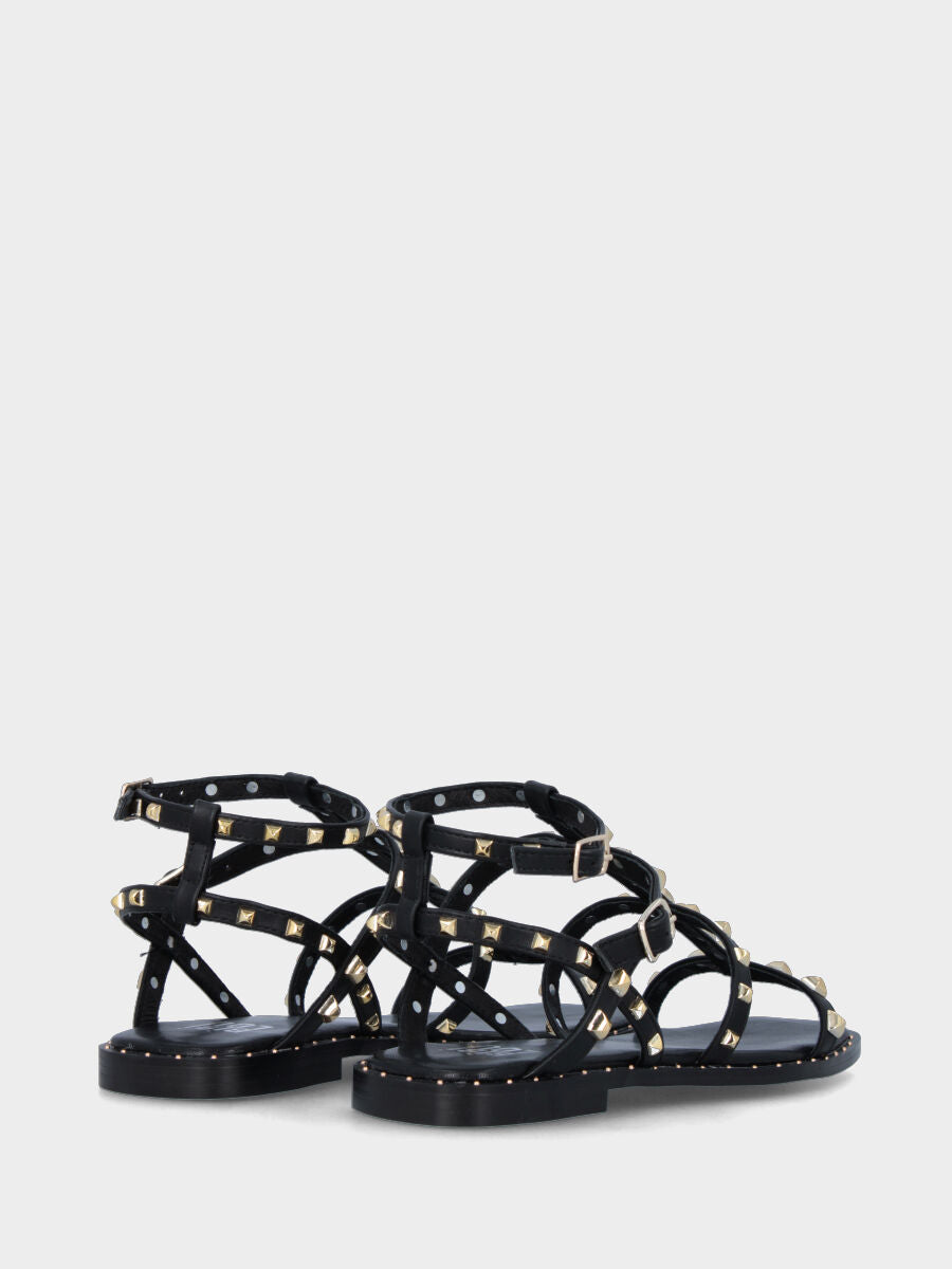 Sandalo nero in pelle con borchie metalliche