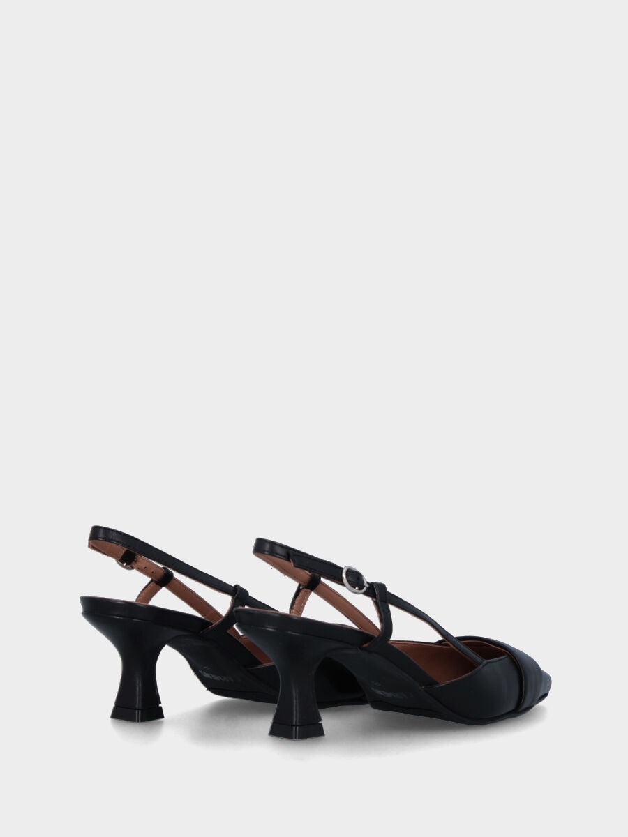 Chanel noire en cuir avec bande assortie