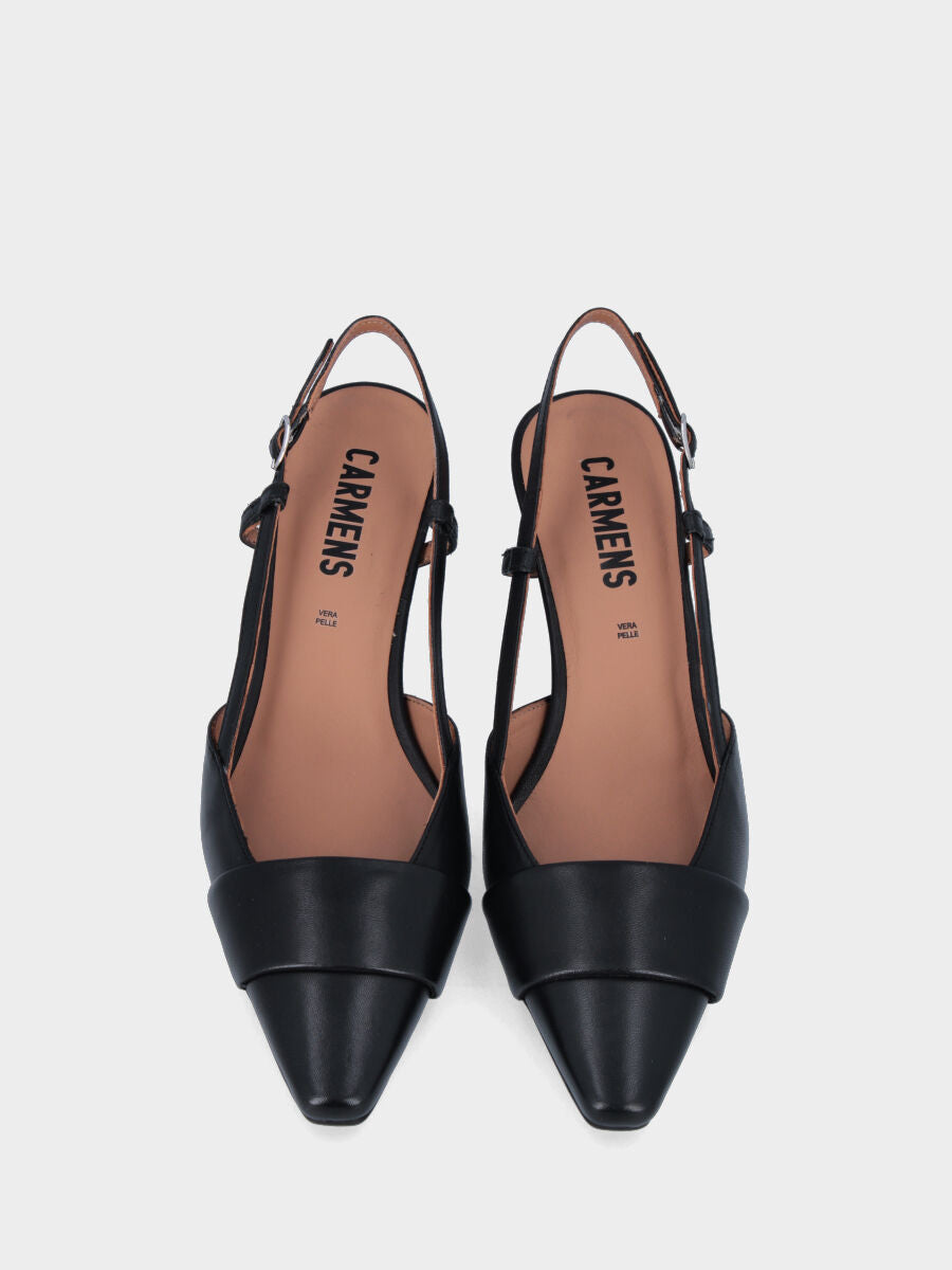 Chanel noire en cuir avec bande assortie