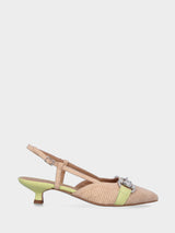 Décolleté beige e verde in fibre naturali modello slingback con morsetto metallico