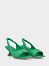 Sandalo slingback verde in pelle aperto in punta