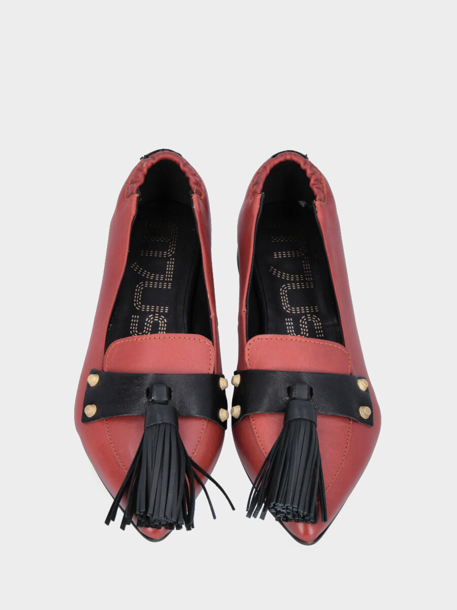 Mocassino bordeaux in pelle con nappine lunghe