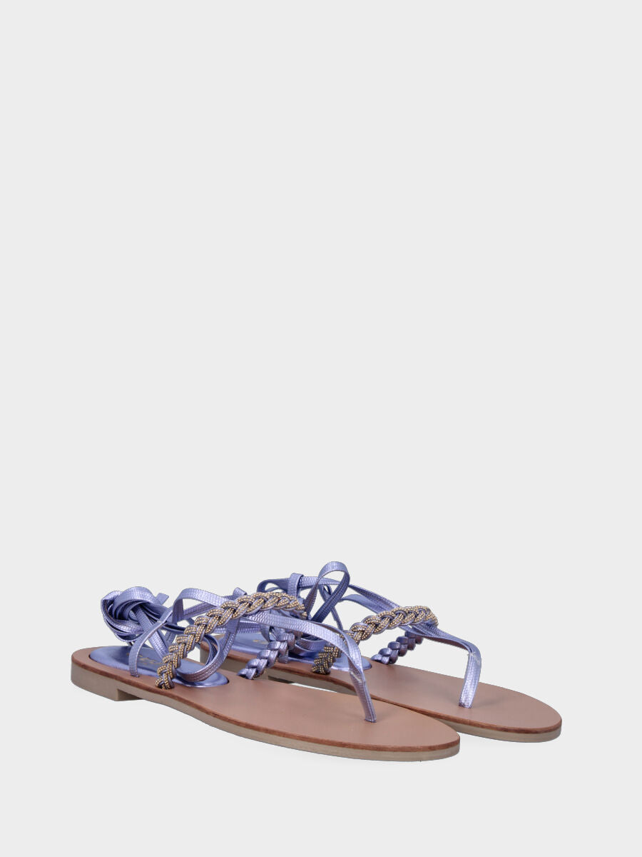 Laminated lilac thong sandal with braid and laces