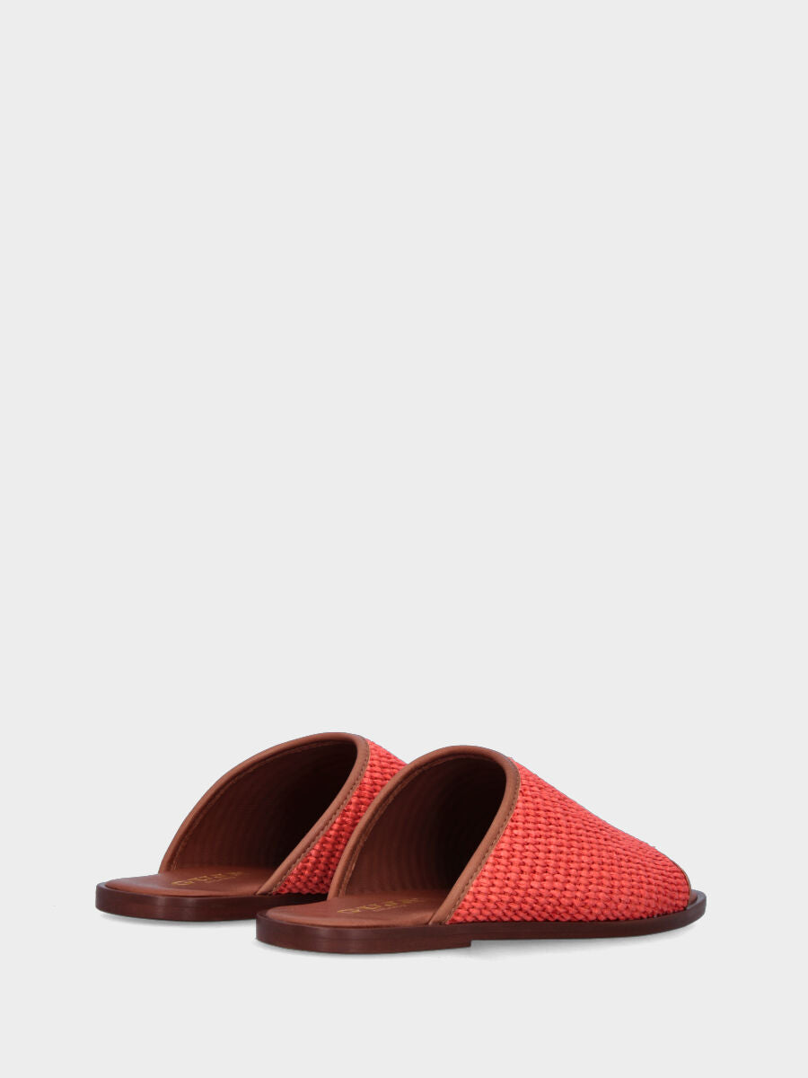 Sandalo monoblocco in vitello rosso con fascia ripiegata
