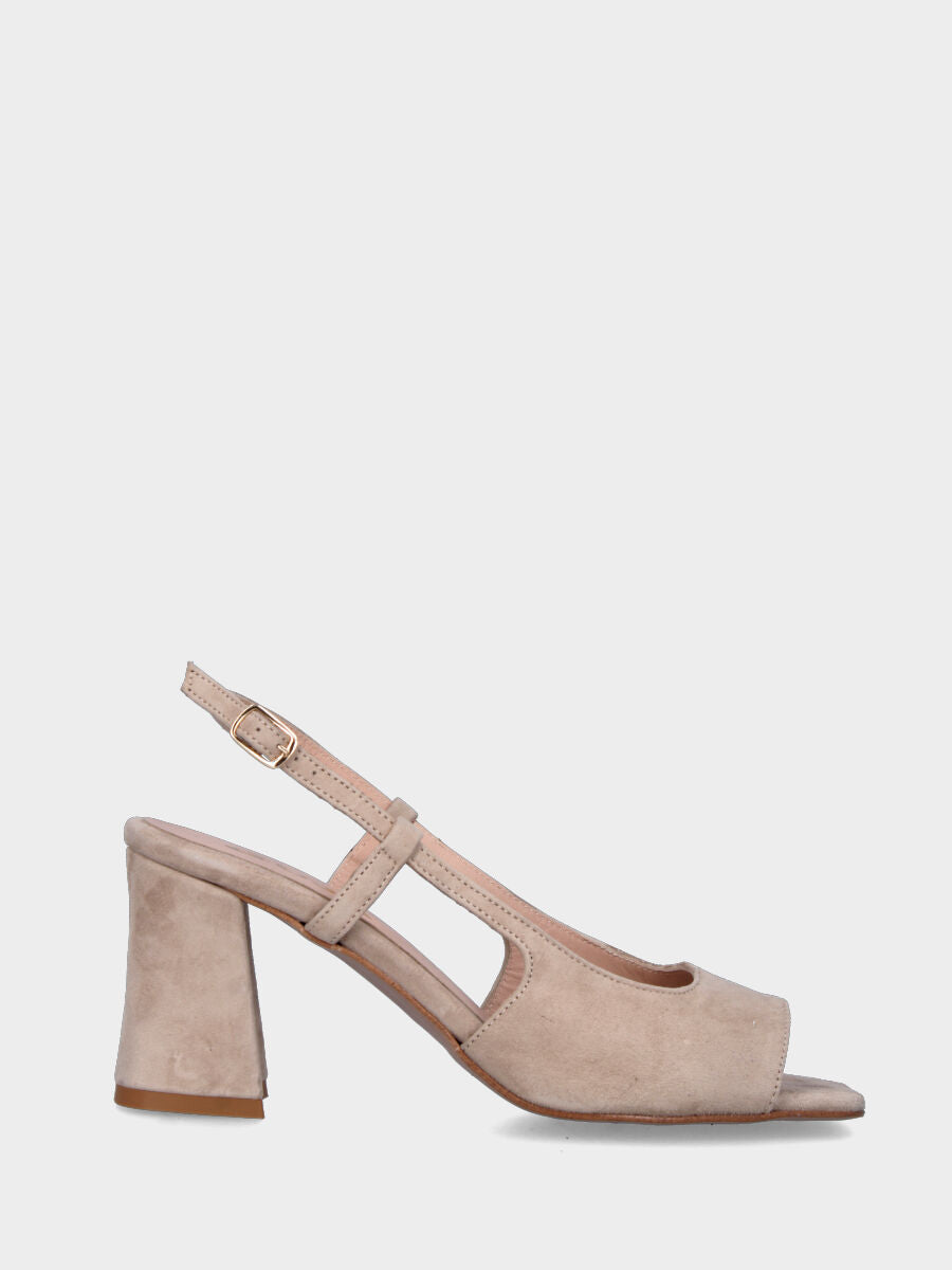 Sandale beige en cuir à bout carré avec bride au talon