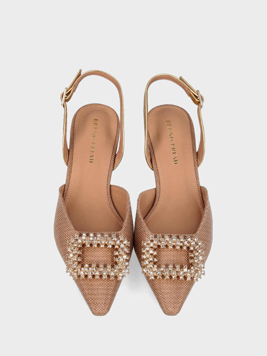 Slingback beige in tessuto con inserti dorati e accessorio gioiello