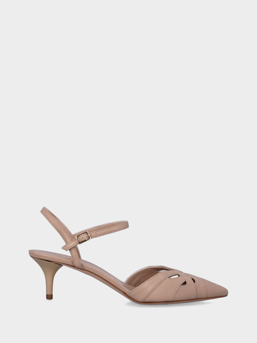 Escarpin beige en cuir avec ouvertures et brides croisées
