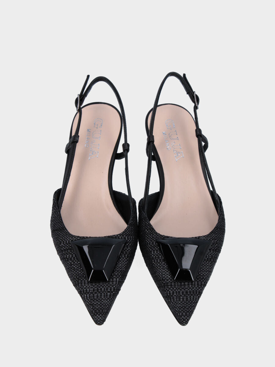 Slingback nera in tessuto con accessorio a trapezio
