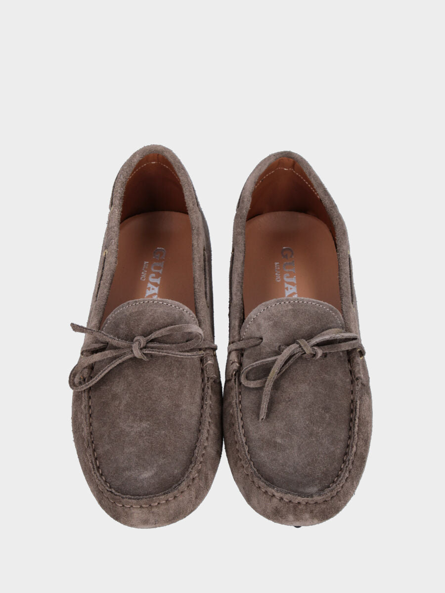 Mocassino taupe in pelle con laccio