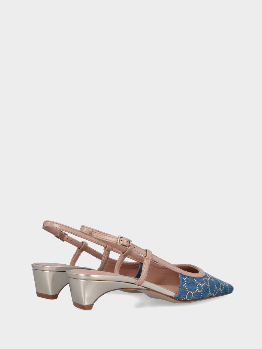 Slingbacks in tessuto color jeans con borchie geometriche e tacco conico