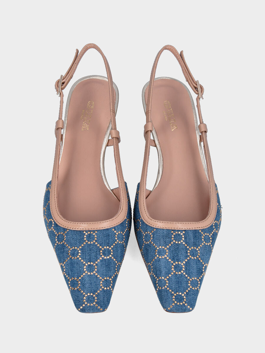 Slingbacks in tessuto color jeans con borchie geometriche e tacco conico