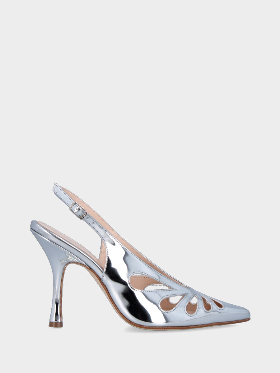 Slingback aus silbernem Laminat mit offenem Tropfen-Oberschuh