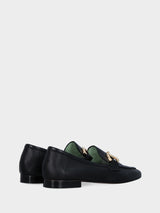 Mocassino in nappa nera con morsetto e bordo cucito adler