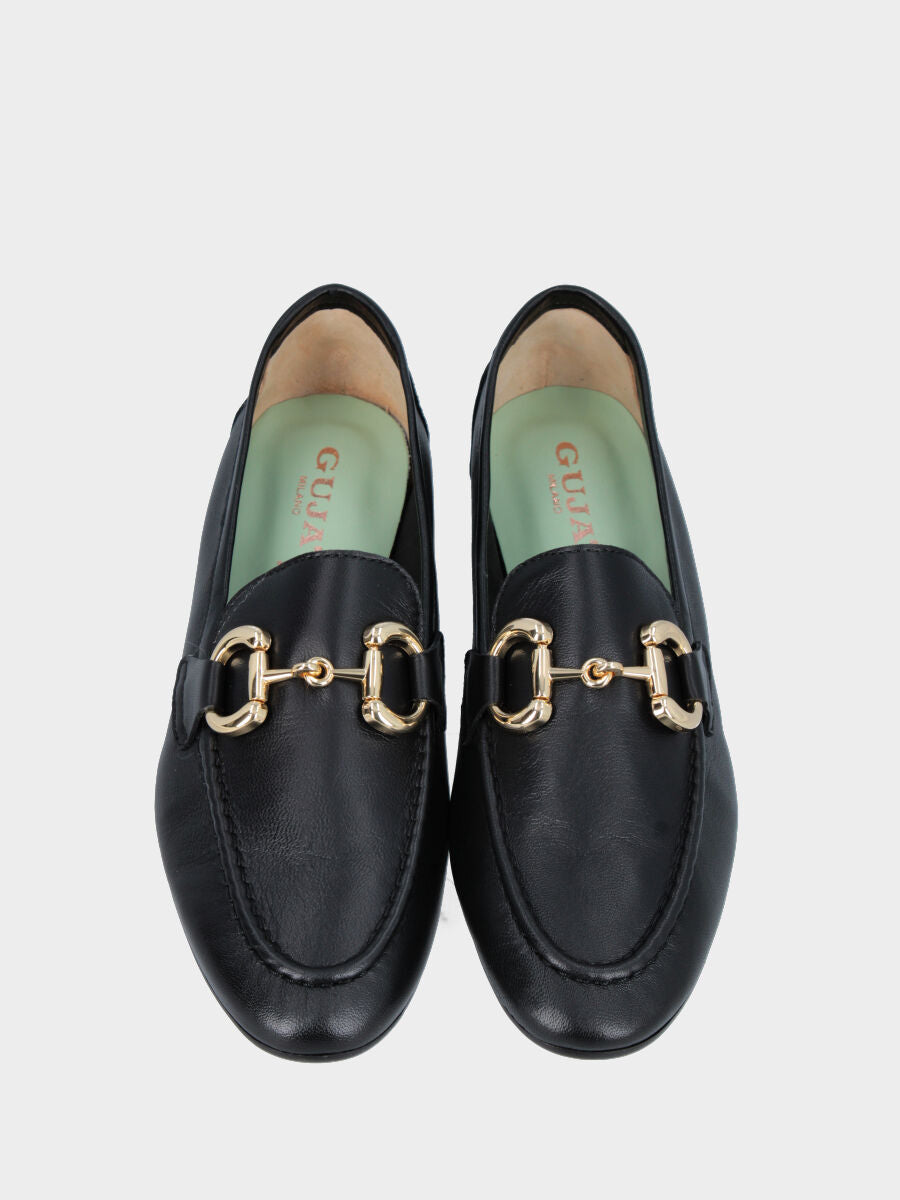 Mocassino in nappa nera con morsetto e bordo cucito adler