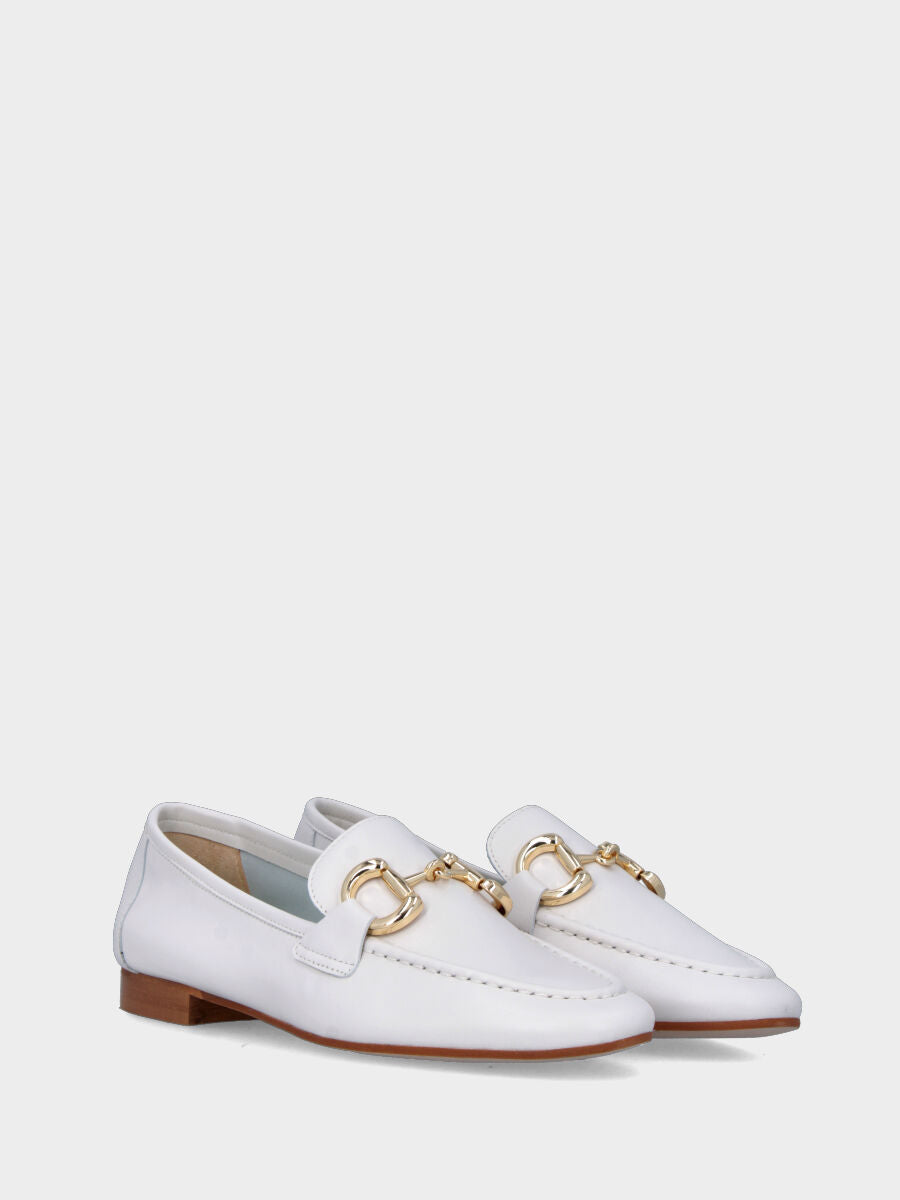 Mocassino in nappa bianca con morsetto e bordo cucito adler