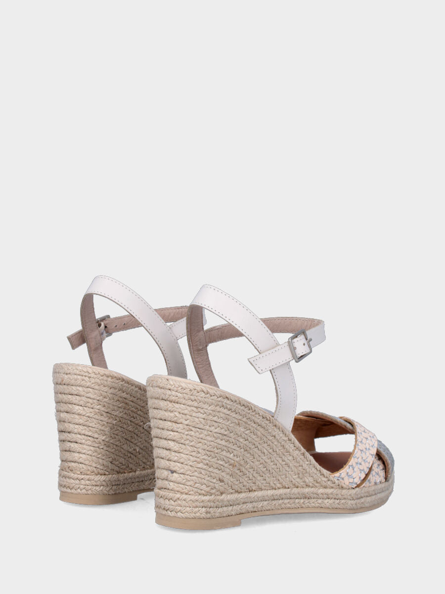 Sandalo in corda multicolor con zeppa e fascette incrociate ondulate