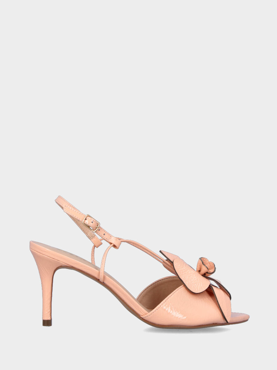 Sandalo in naplak nude con fiore ornamentale e tacco a coda