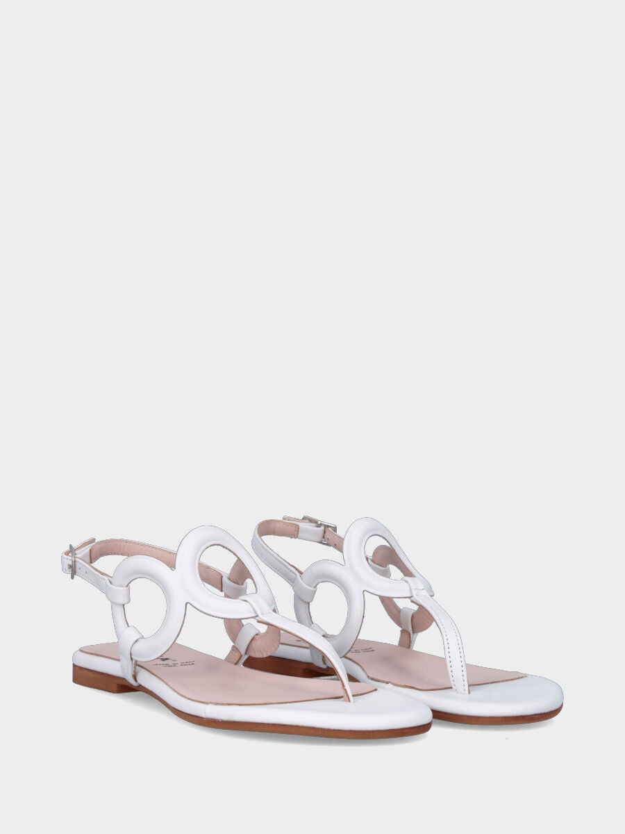 Sandalo infradito in nappa bianca con cerchi decorativi