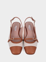 Slingback bicolore in tessuto beige con dettagli in pelle color cuoio