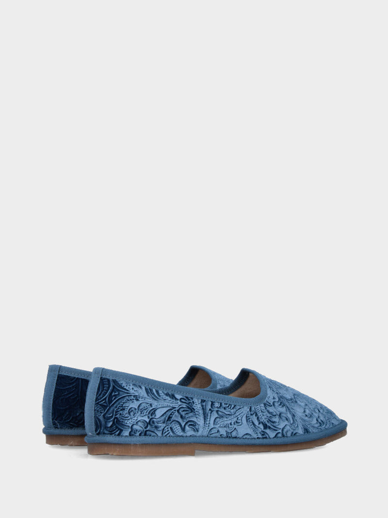 Friulana in velluto broccato azzurro con punta tonda