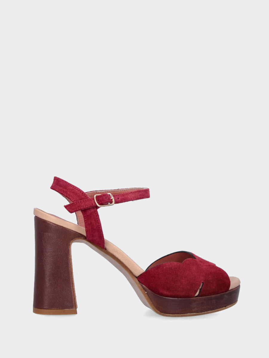 Sandalo in velour bordeaux con plateau e cinturino