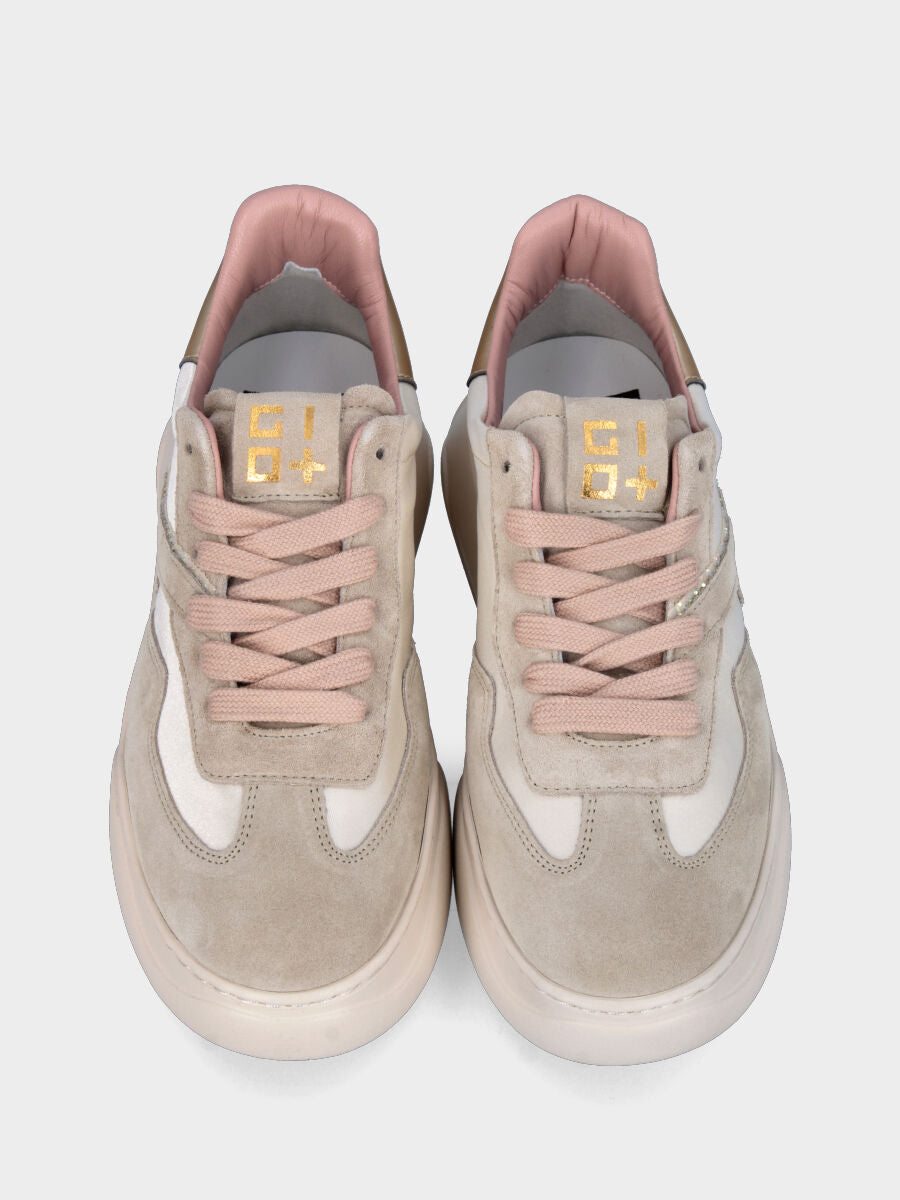 Sneaker in vitello beige con toppone laminato platino e suola alta