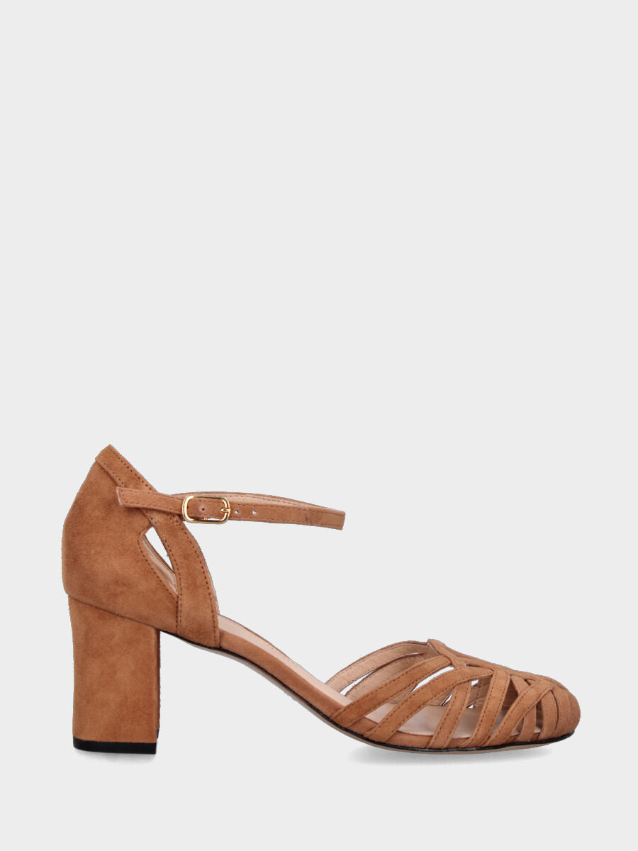 Escarpins en suède couleur camel avec lanières croisées et talon bloc