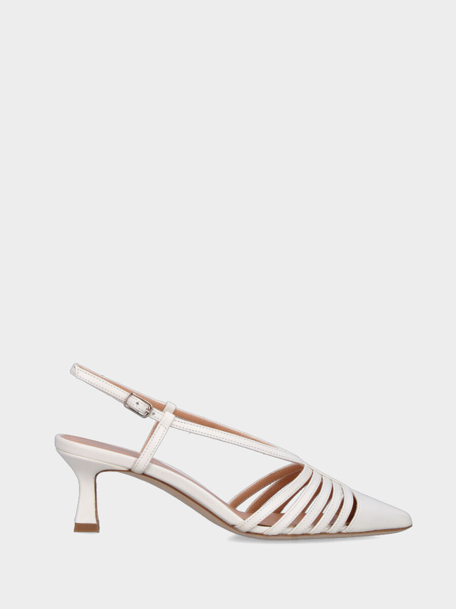 Slingback in nappa bianco latte con listini a Y
