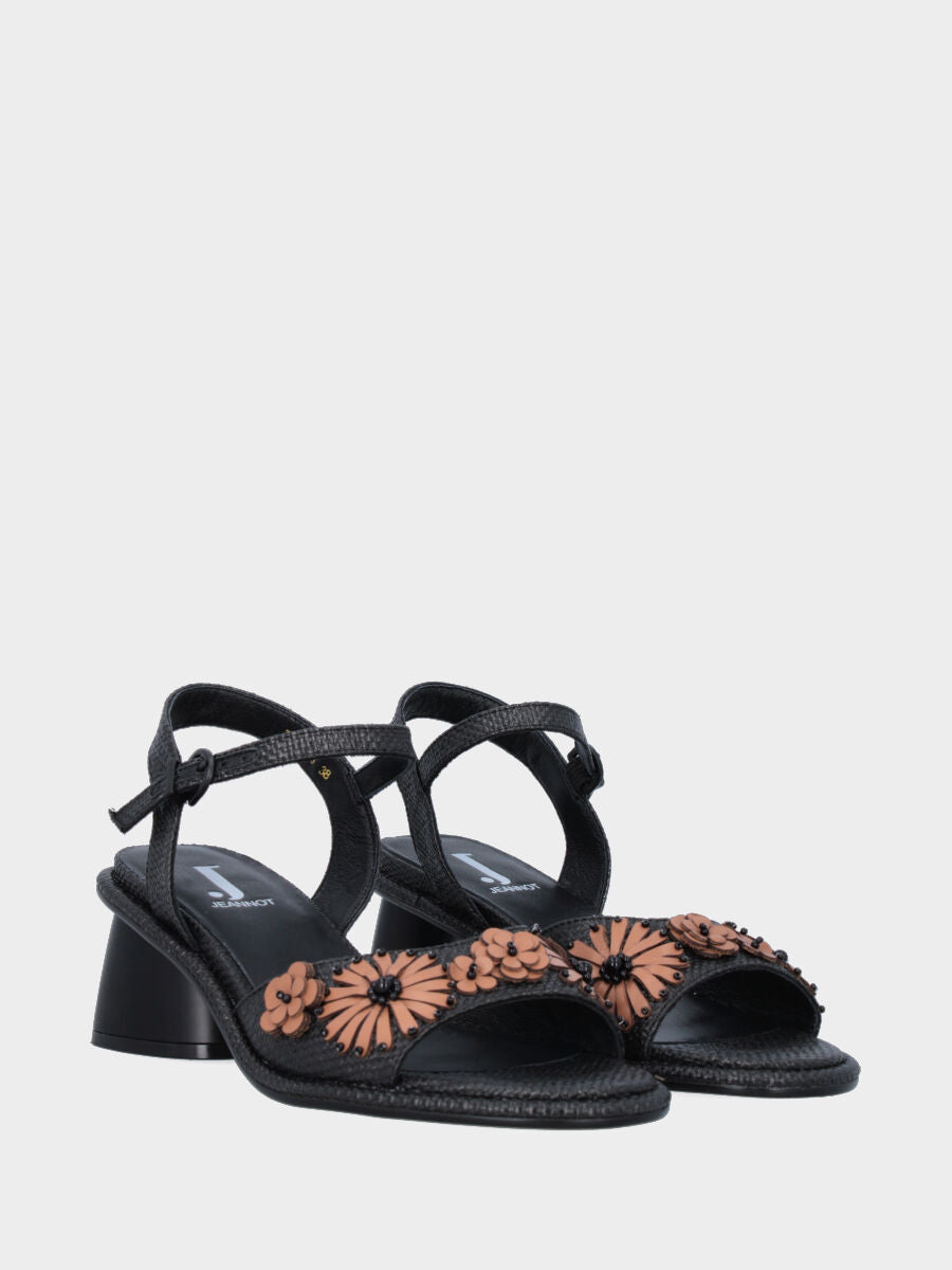 Sandale en raphia noir avec applications florales et talon bloc