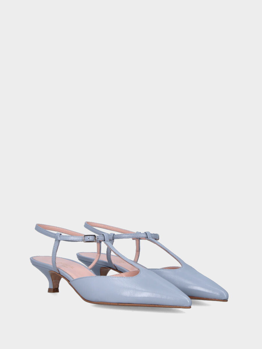 Slingback in verlux celeste con cinturini charleston e tacco a calice