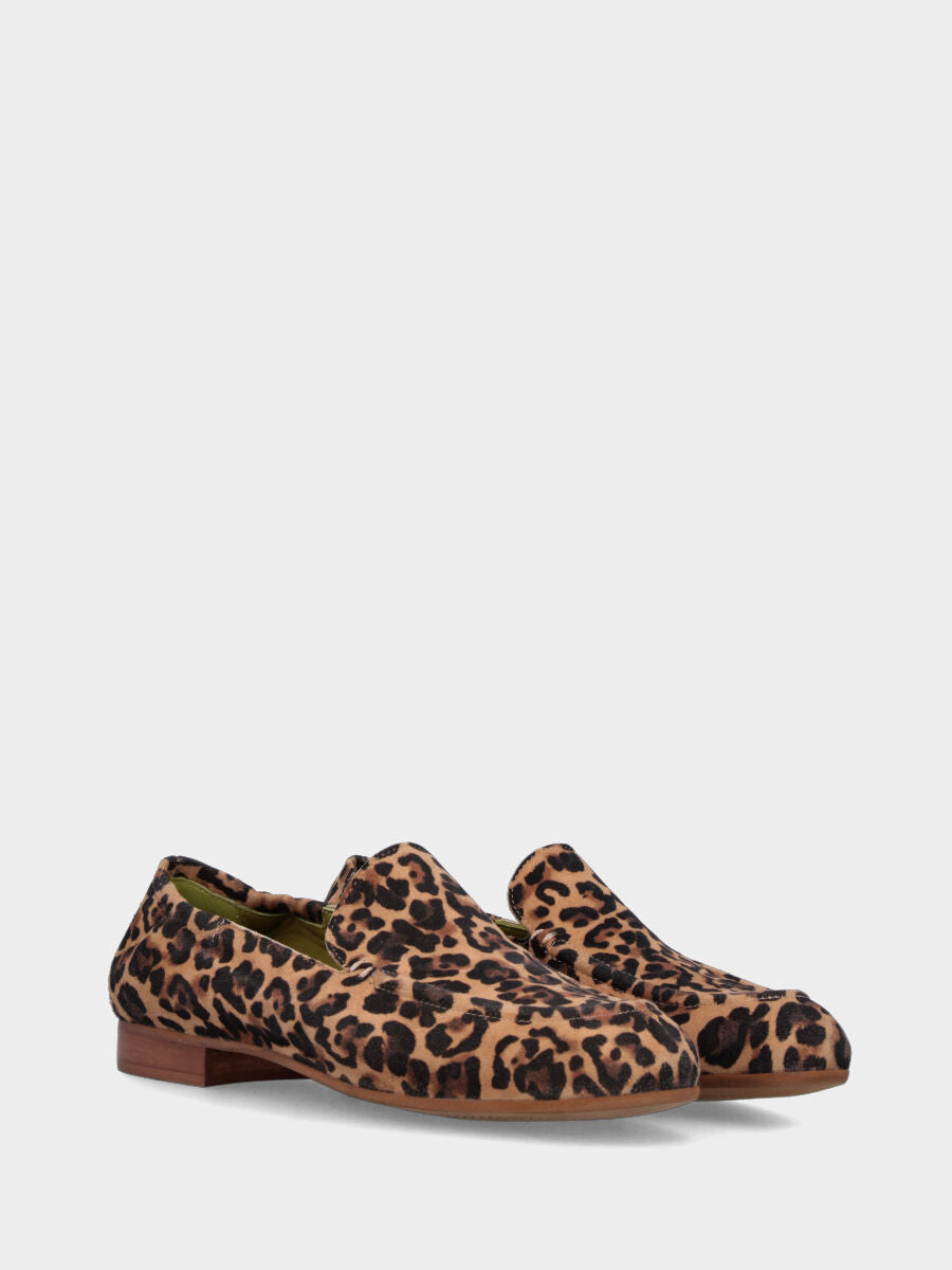 Mocassin en suède léopard avec plateau lisse bordé