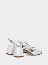 Slingback in nappa bianca con tacco a blocco e cinturino fasciato
