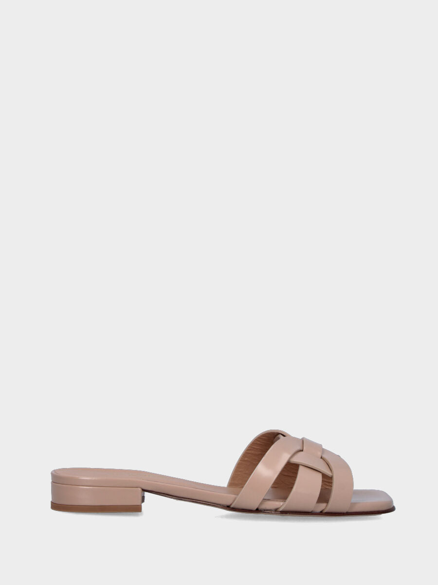 Ciabattina in vitello beige con listini geometrici