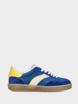 Sneaker multimateriale in tessuto tecno e velour azzurro con profilo giallo