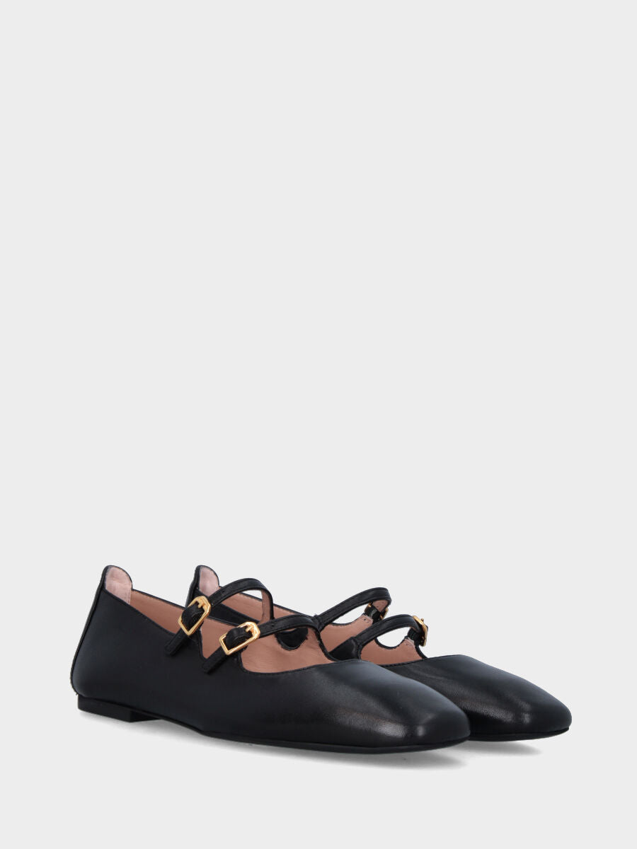 Ballerina in nappa nera con cinturini sul collo e punta quadrata