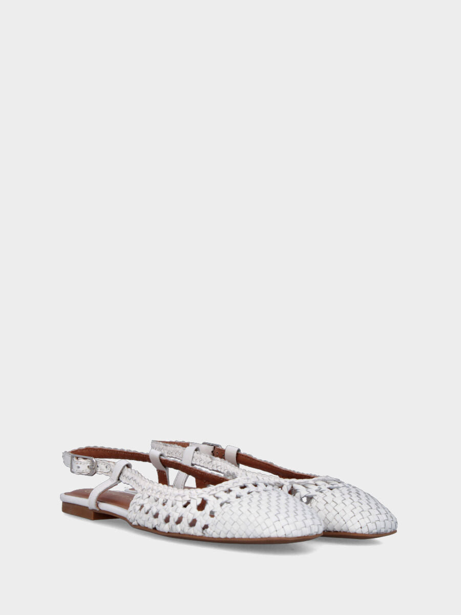 Slingback flat in nappa bianca intrecciata e traforata