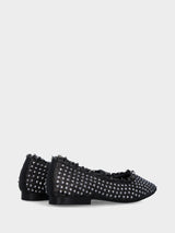Ballerina in rafia nera con borchie metalliche e scollo a cuore