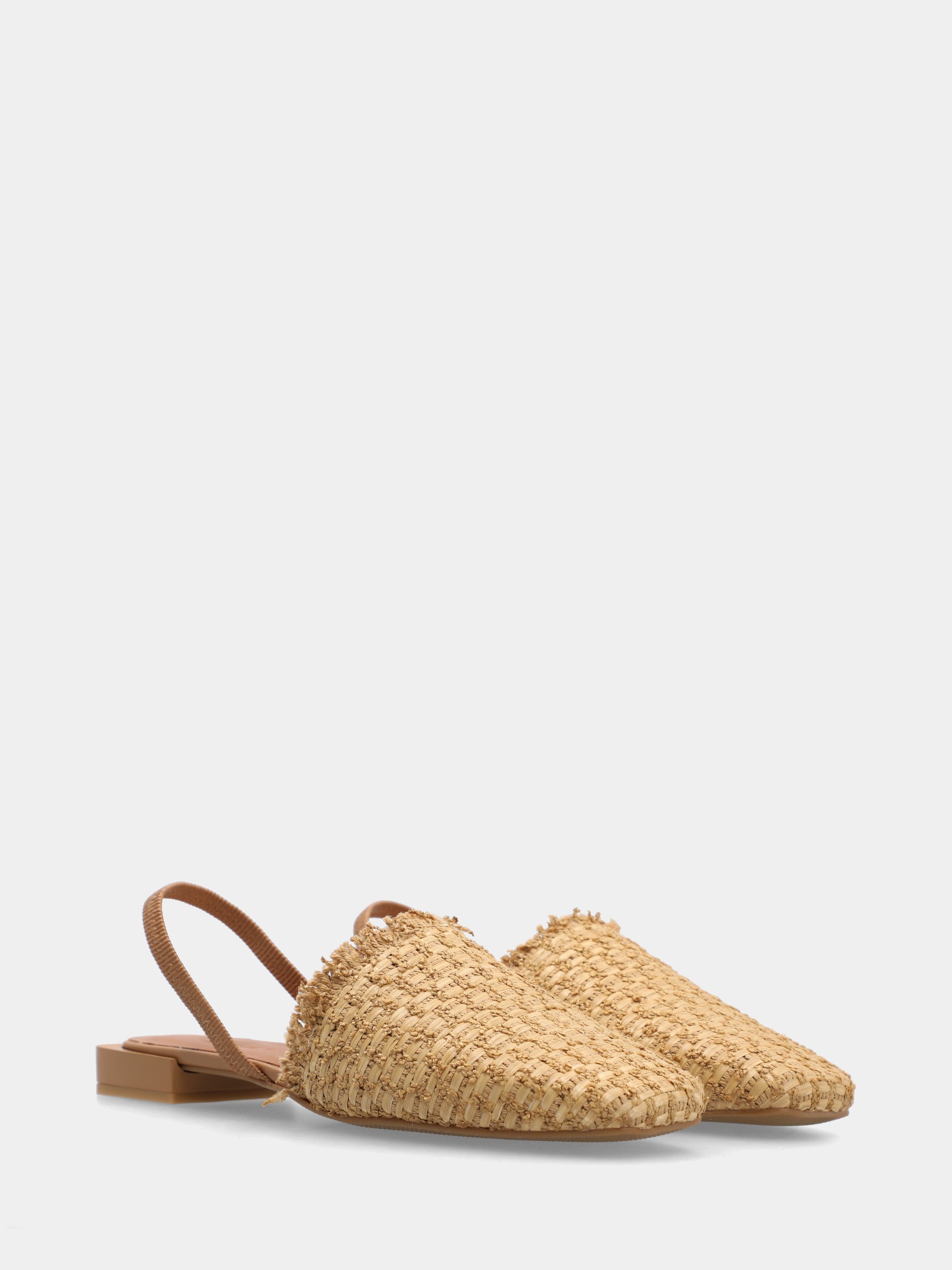Sabot aus Raffia in Kamelbraun mit elastischem Fersenband