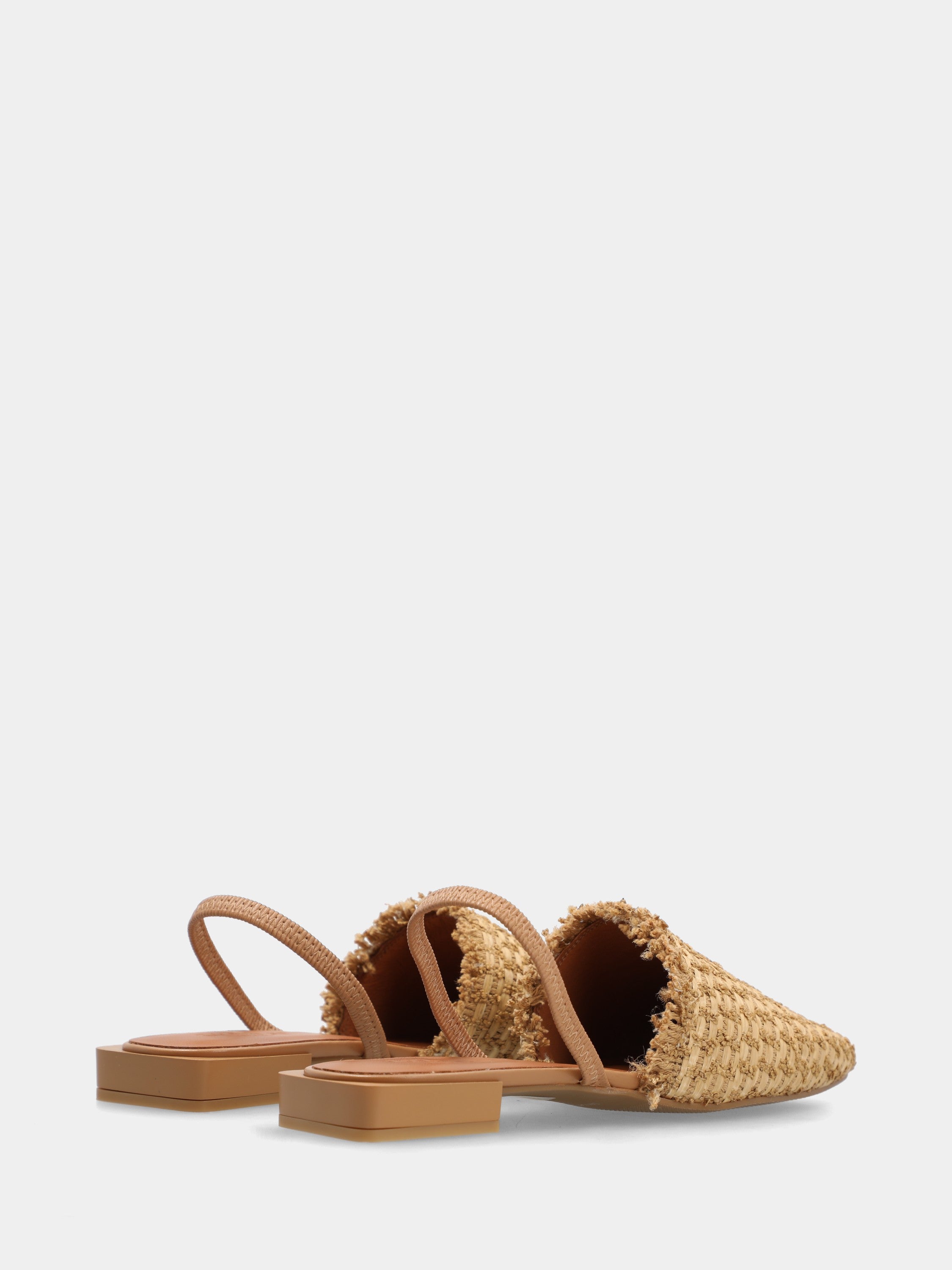 Sabot aus Raffia in Kamelbraun mit elastischem Fersenband