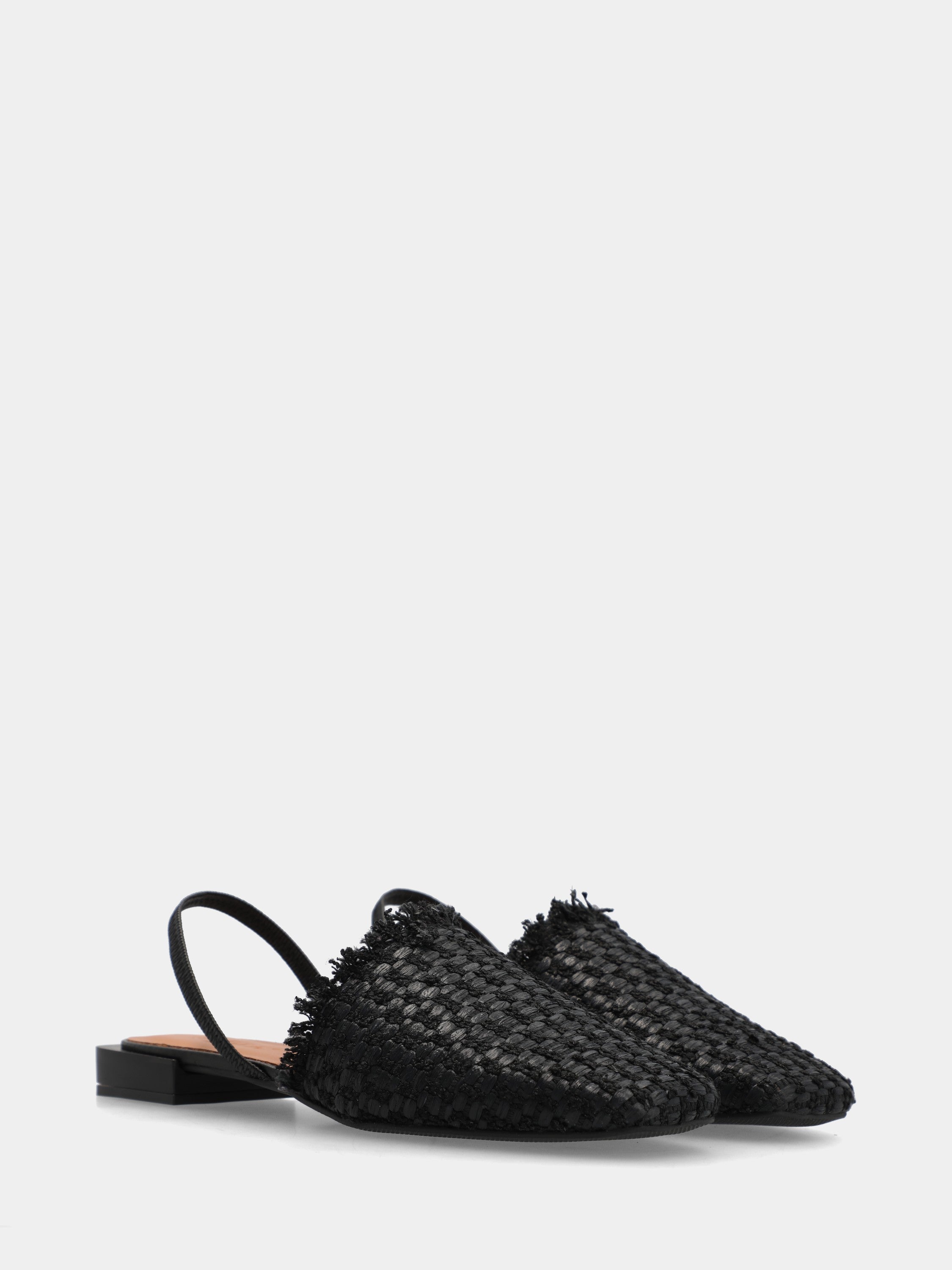 Sabot aus schwarzer Raffia mit elastischem Fersenband