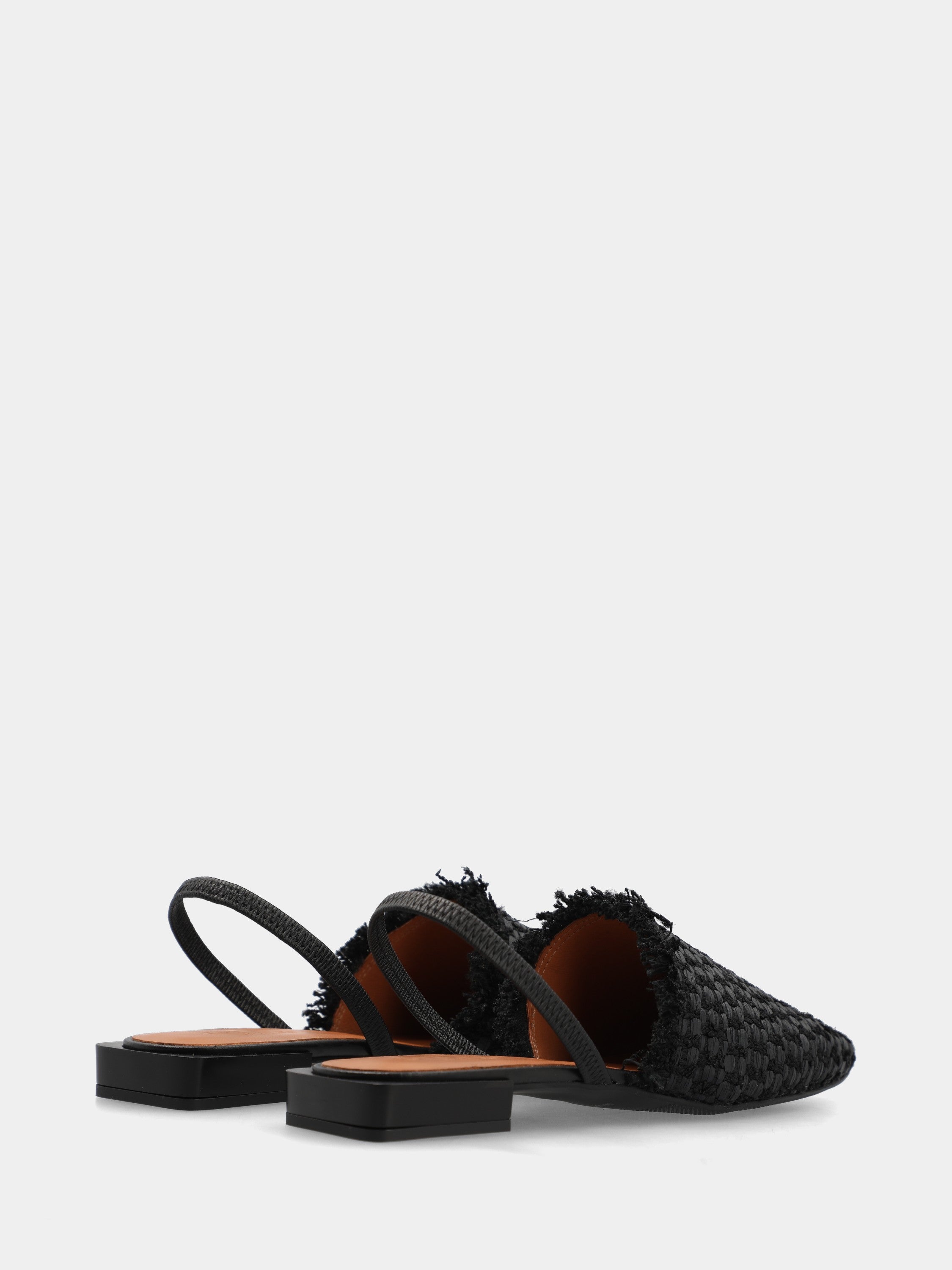 Sabot aus schwarzer Raffia mit elastischem Fersenband