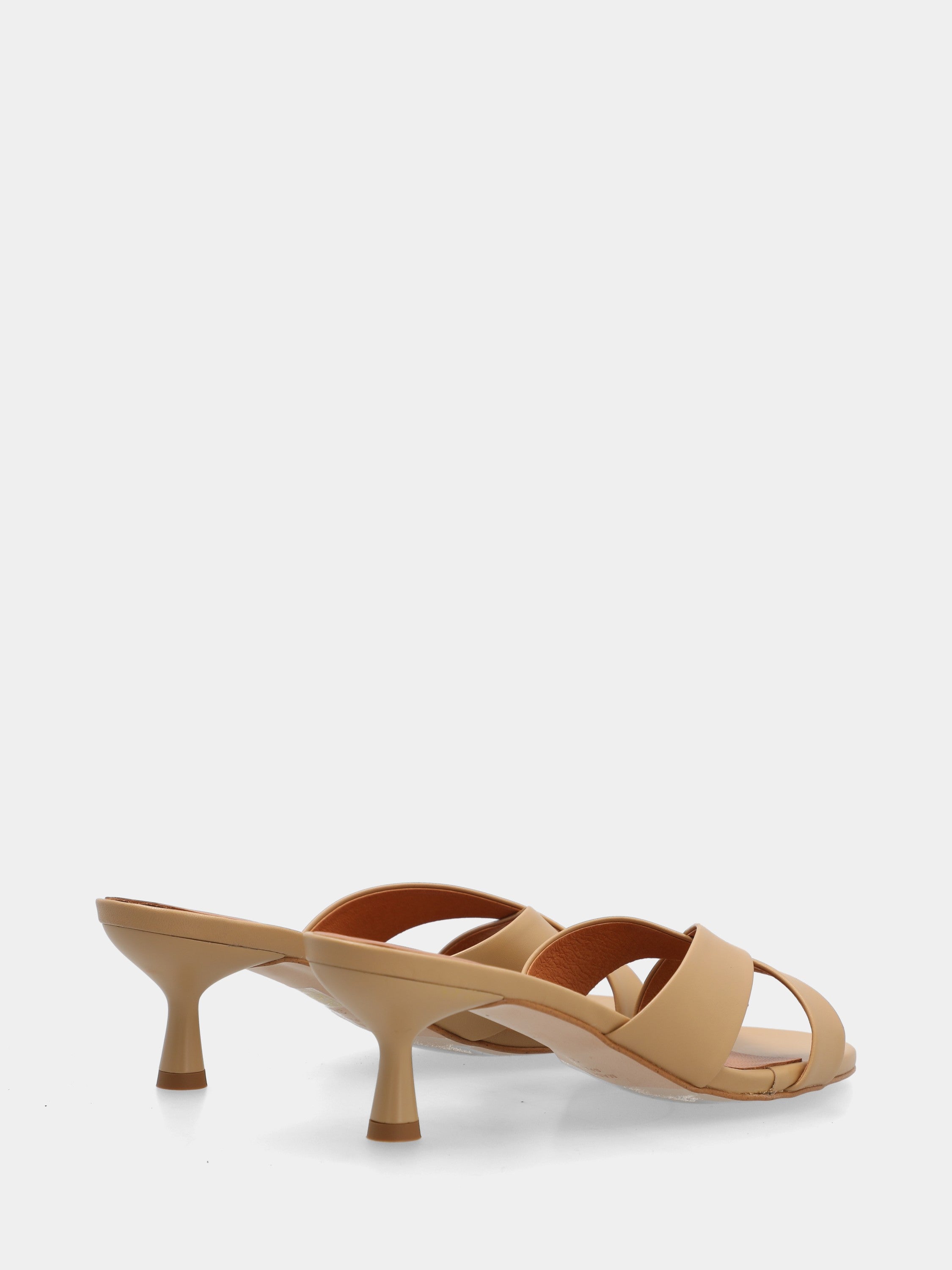 Sandale mule en nappa beige avec talon en forme de calice