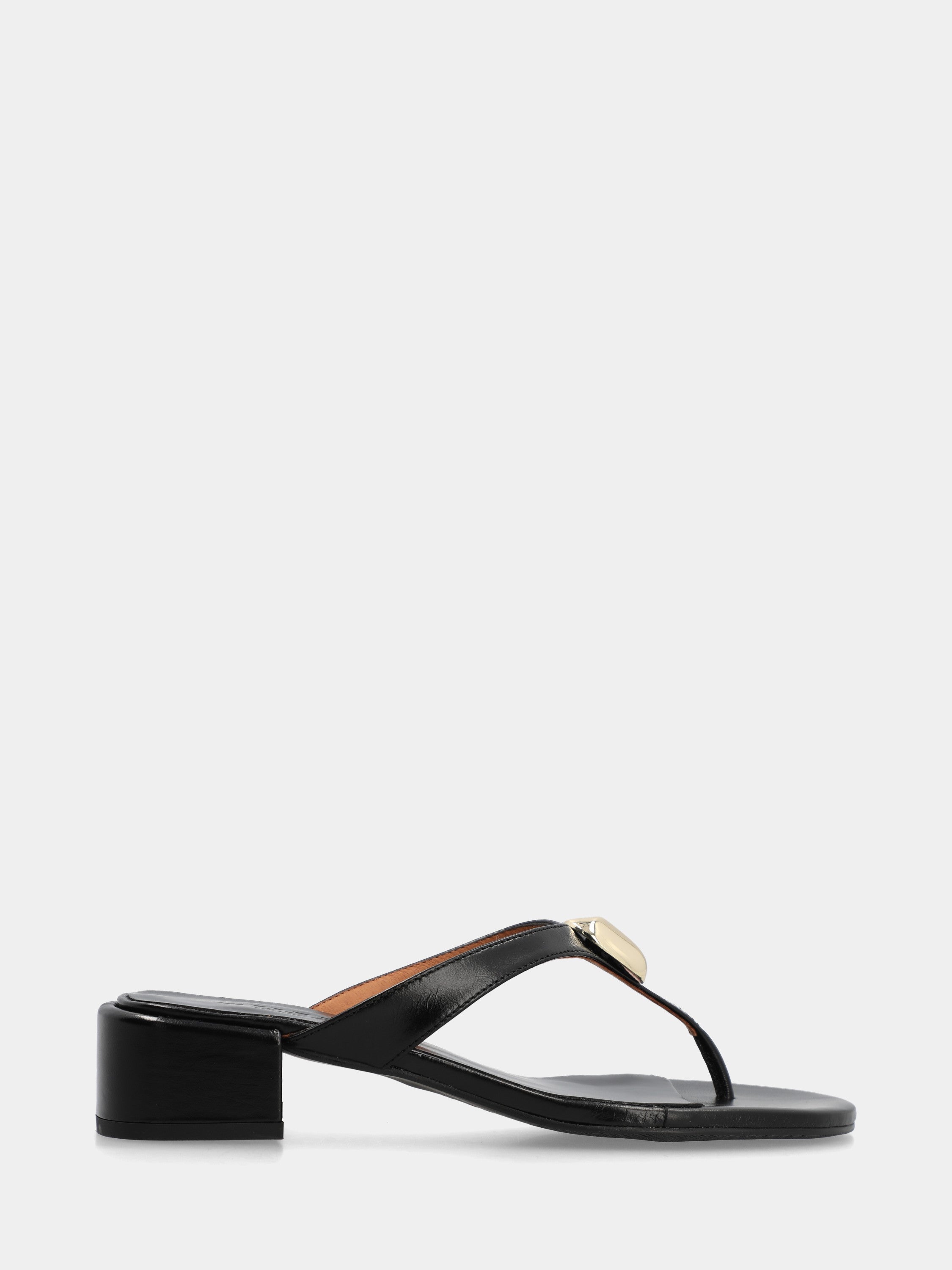 Tongs en veau noir avec talon bloc