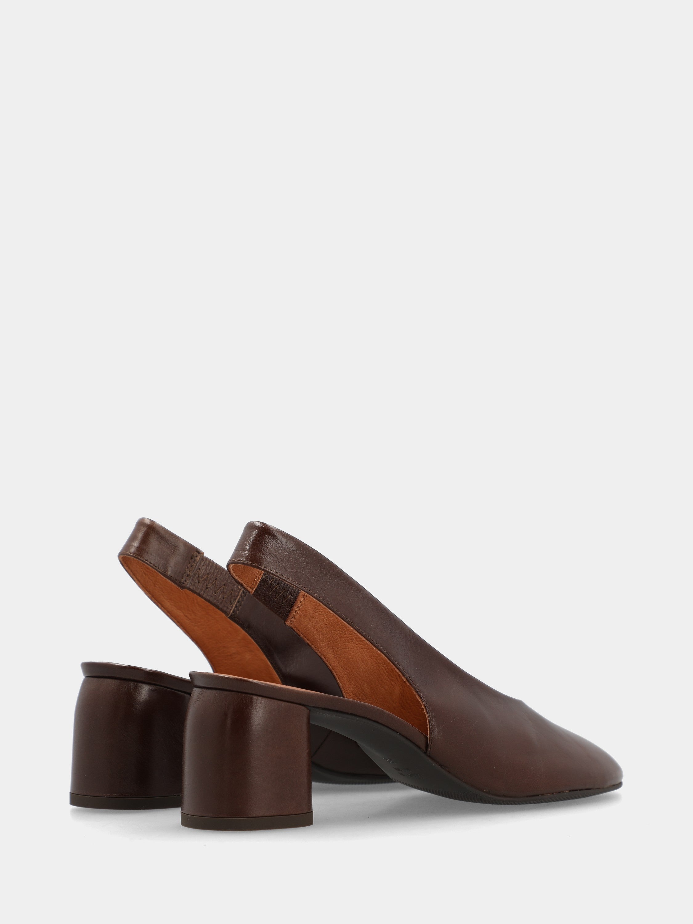 Slingback aus dunkelbraunem Kalbsleder mit Säulenabsatz