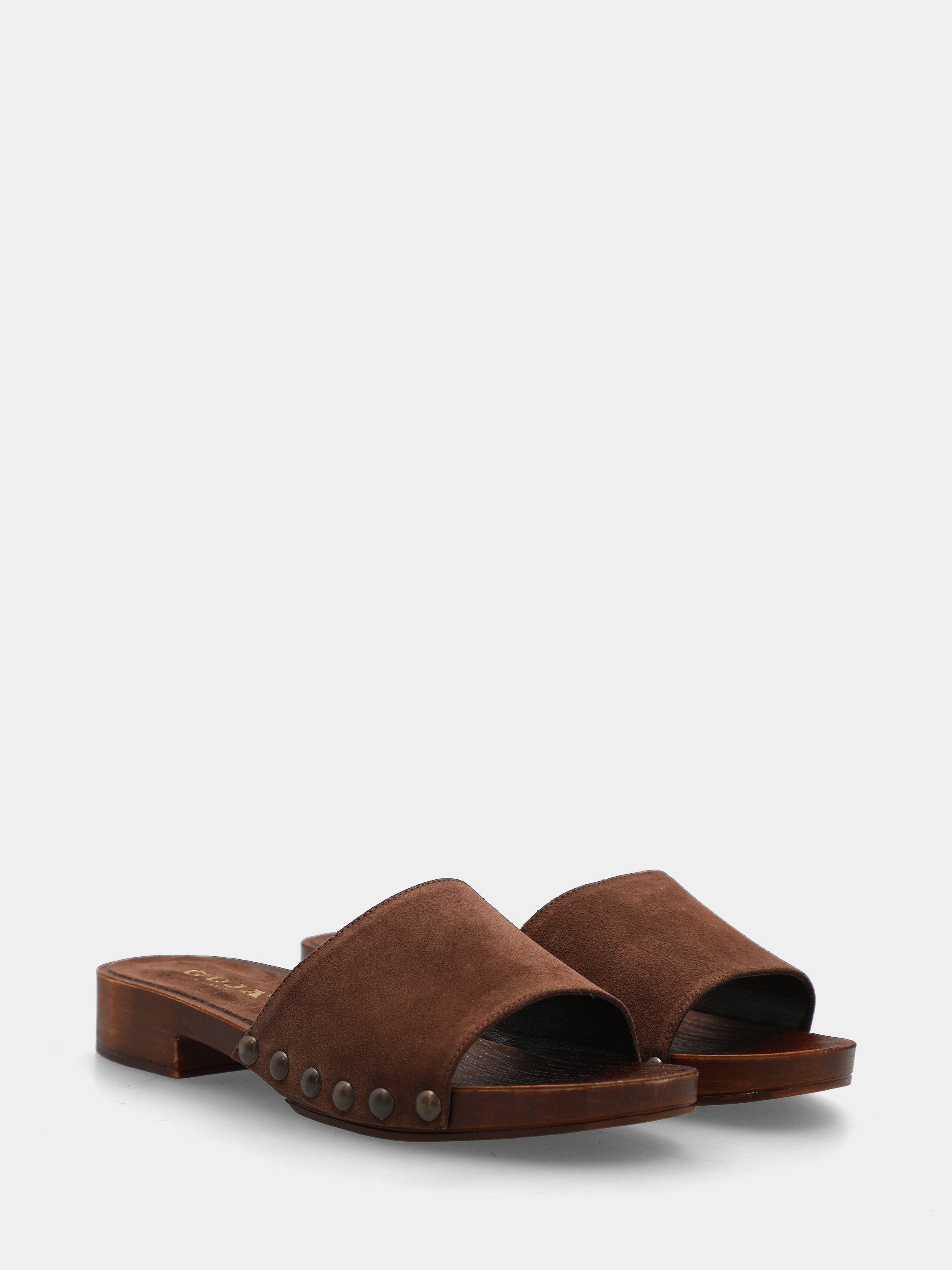 Sabot in velour testa di moro con fascia chiodata
